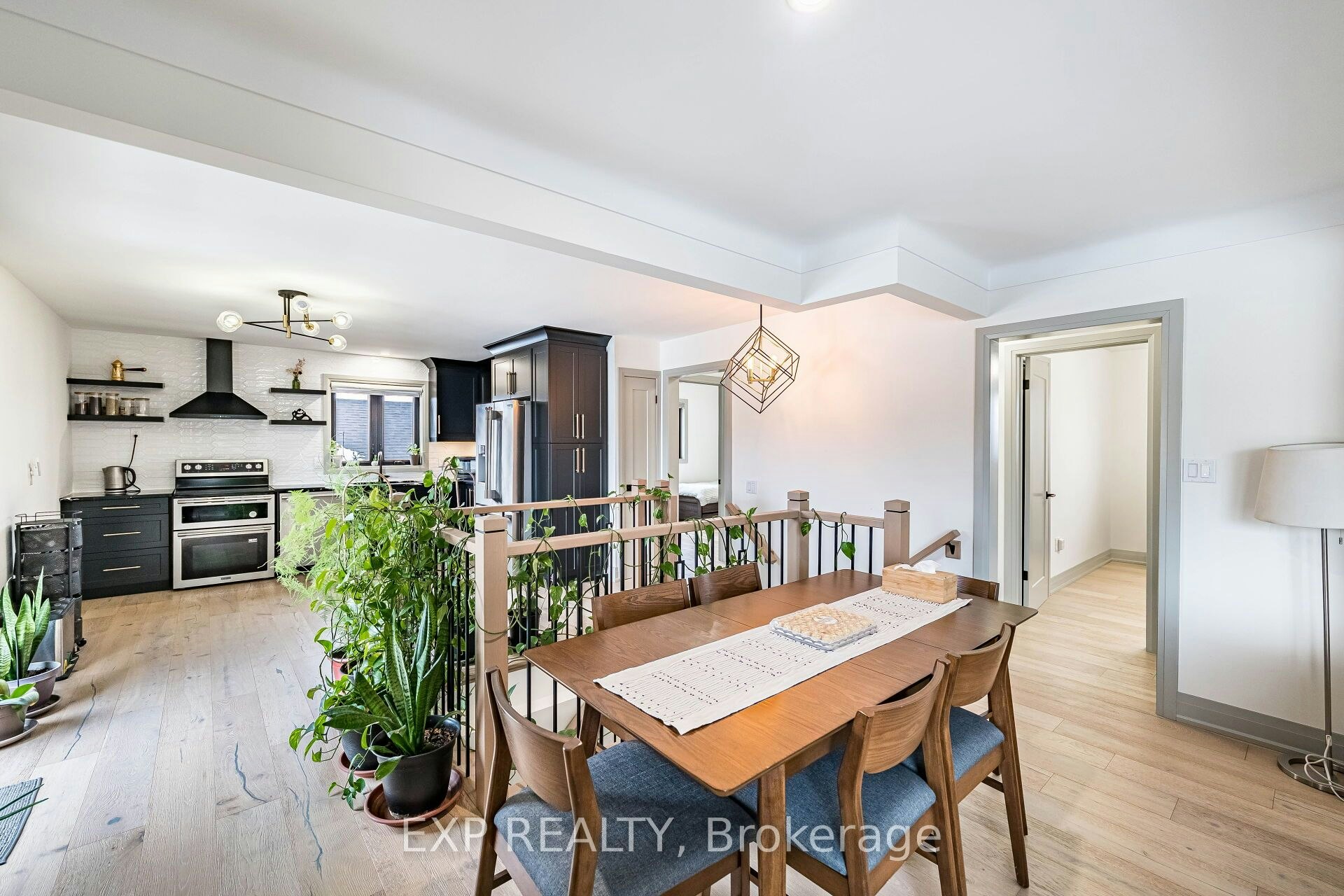 7623 Chorozy Street, Niagara Falls, ON, L2H 2P1 - 7