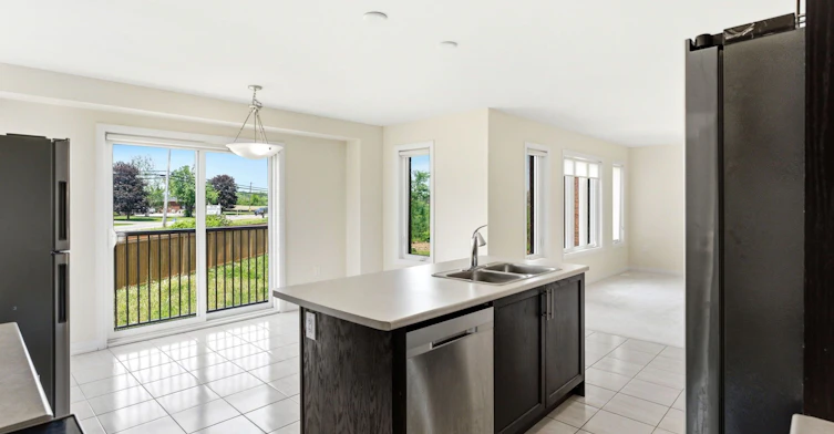 10 Burrows Court, Kawartha Lakes, ON, K9V 0P6 - 11