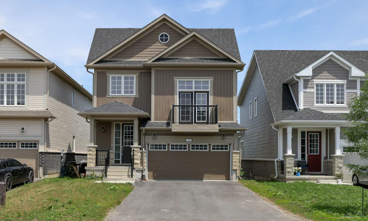 110 Oakmont Drive