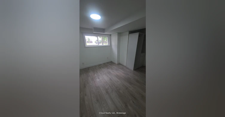 24 Chilton Drive, Hamilton, ON, L8J 1M2 - 19