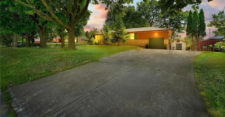 68 Rymal Road E, Hamilton, ON, L9B 1C1 - 32