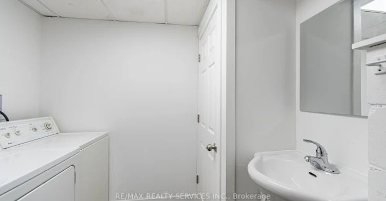68 Rymal Road E, Hamilton, ON, L9B 1C1 - 27