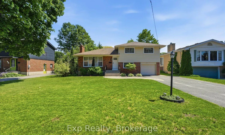 48 Melrose Crescent