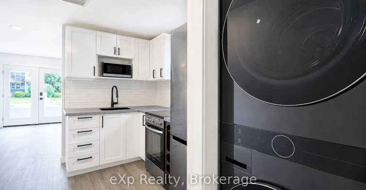 Rear-265 College Street W, Belleville, ON, K8P 2H7 - 7