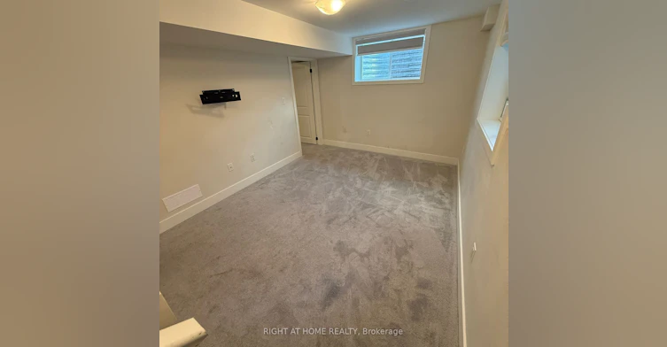961 Deveron Crescent, London, ON, N5Z 0B3 - 3