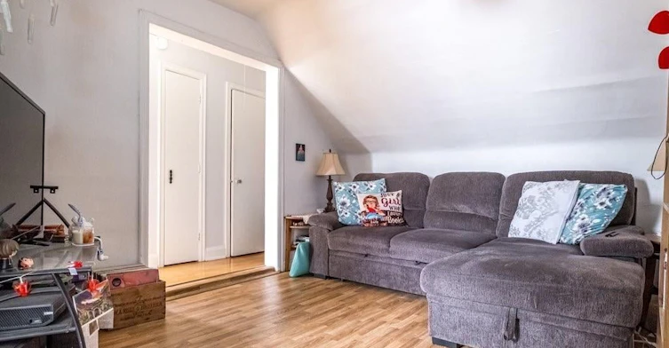 1125 Cannon Street E, Hamilton, ON, L8L 2J7 - 4