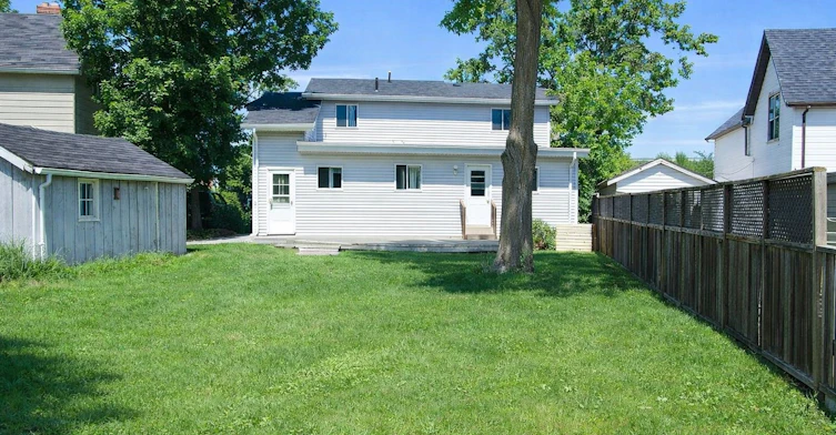 Main Floor-22 Clifton Street, Kawartha Lakes, ON, K0M 1N0 - 2