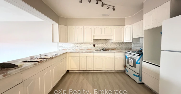 Apt 1-2 King Street, Quinte West, ON, K8V 3V7