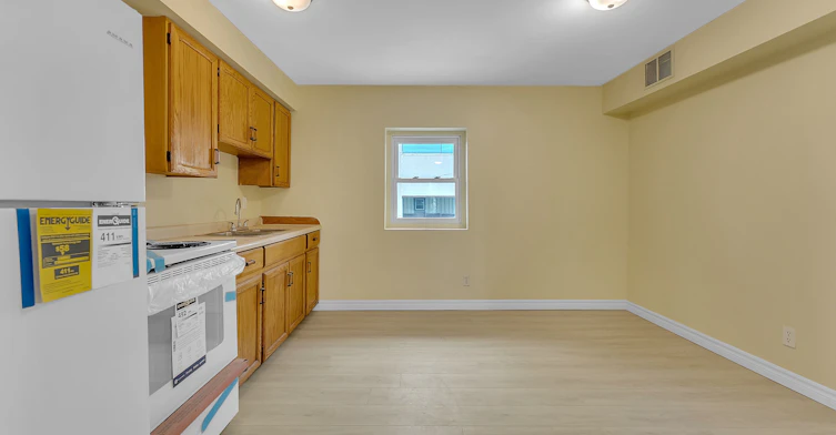 Apt 2-2 King Street, Quinte West, ON, K8V 3V7 - 2