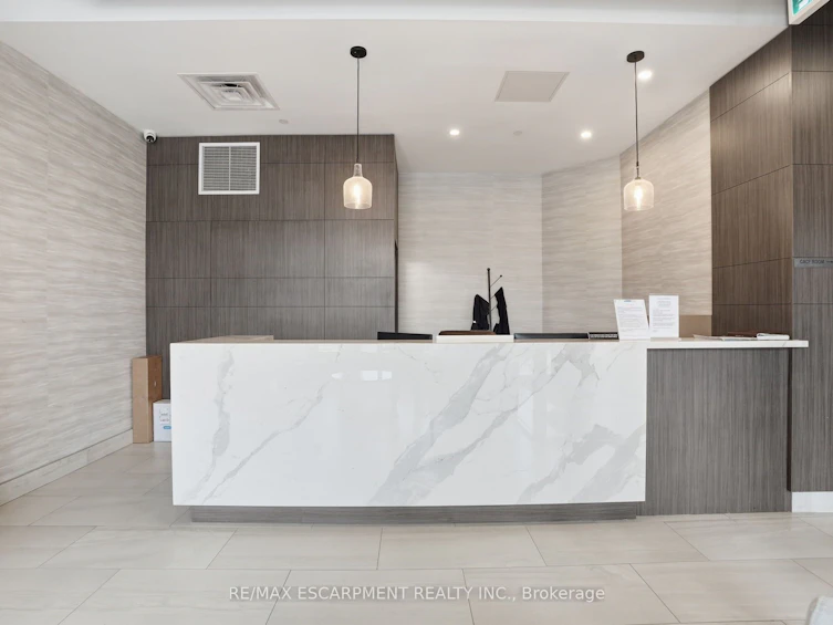 1201-550 North Service Road, Grimsby, ON, L3M 0H9 - 5