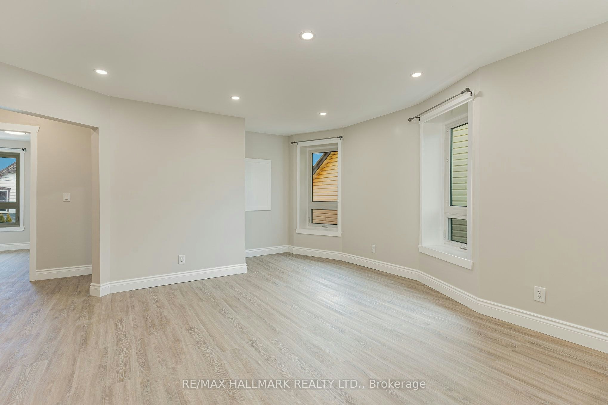 SECOND-291 Emerald Street N, Hamilton, ON, L8L 5L2 - 5