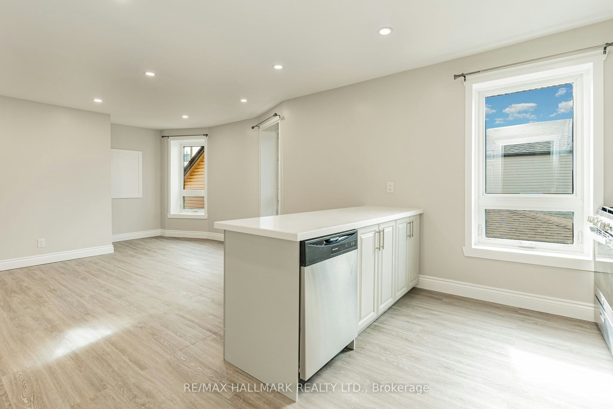 SECOND-291 Emerald Street N, Hamilton, ON, L8L 5L2 - 10