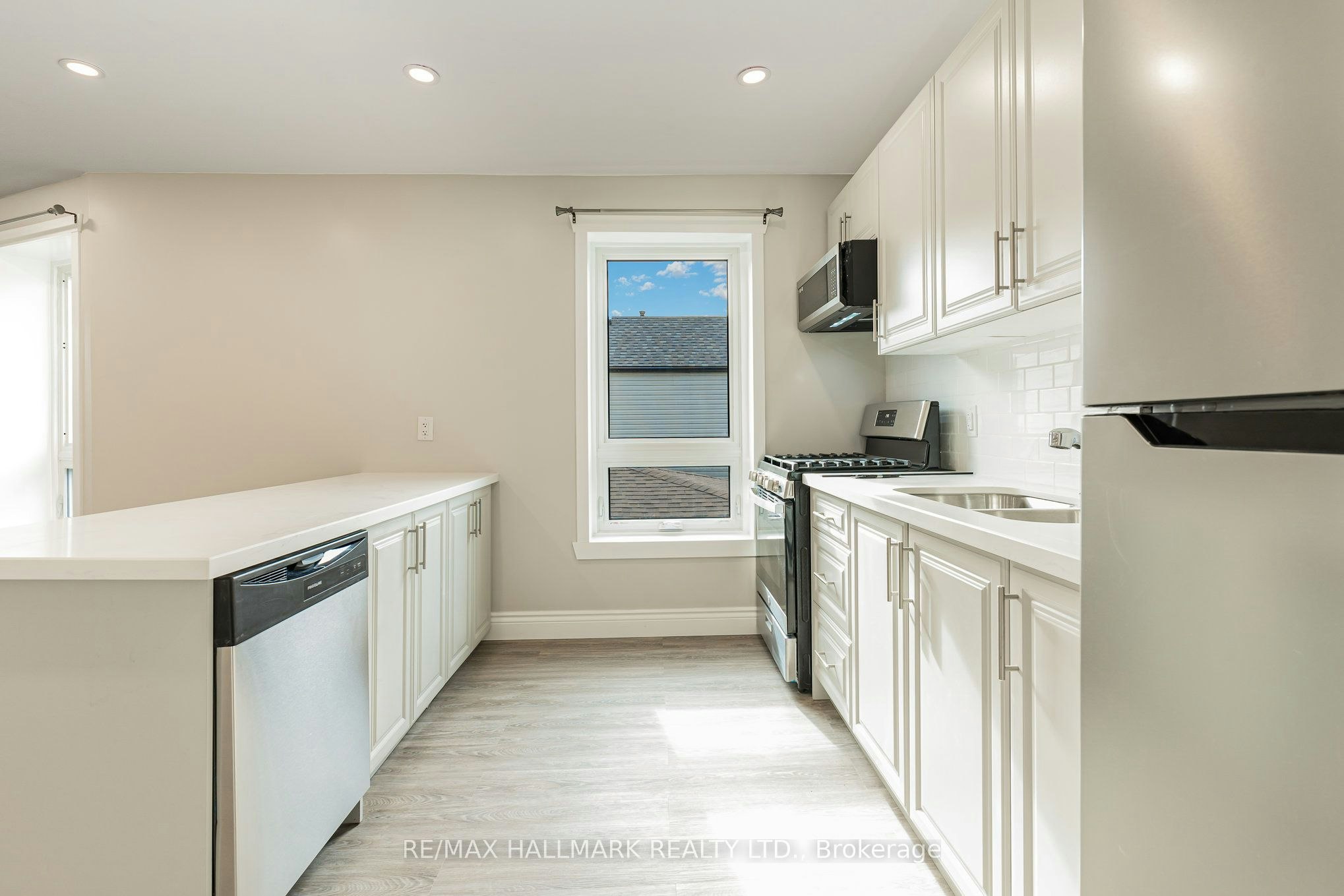 SECOND-291 Emerald Street N, Hamilton, ON, L8L 5L2 - 8