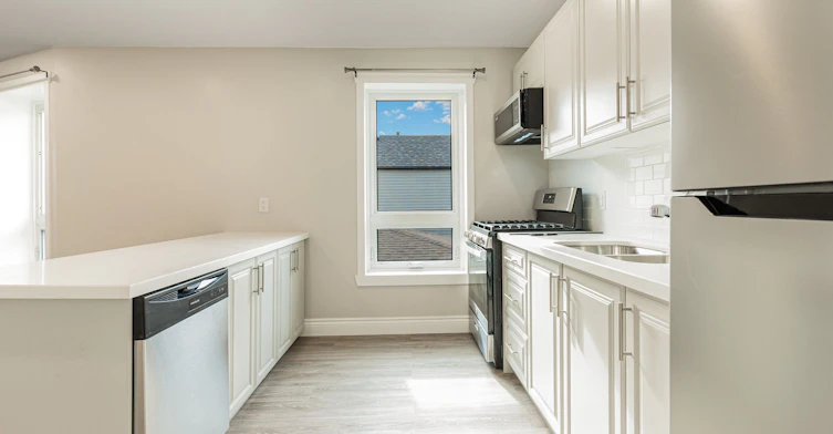 SECOND-291 Emerald Street N, Hamilton, ON, L8L 5L2 - 8