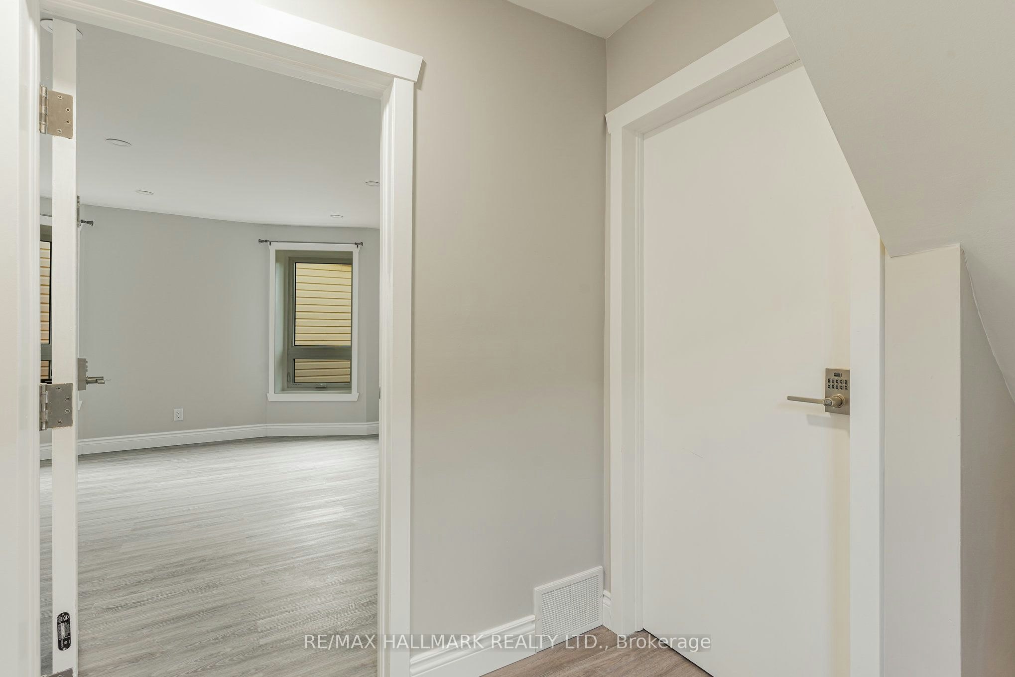 SECOND-291 Emerald Street N, Hamilton, ON, L8L 5L2 - 15