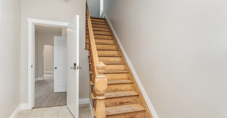 SECOND-291 Emerald Street N, Hamilton, ON, L8L 5L2 - 3