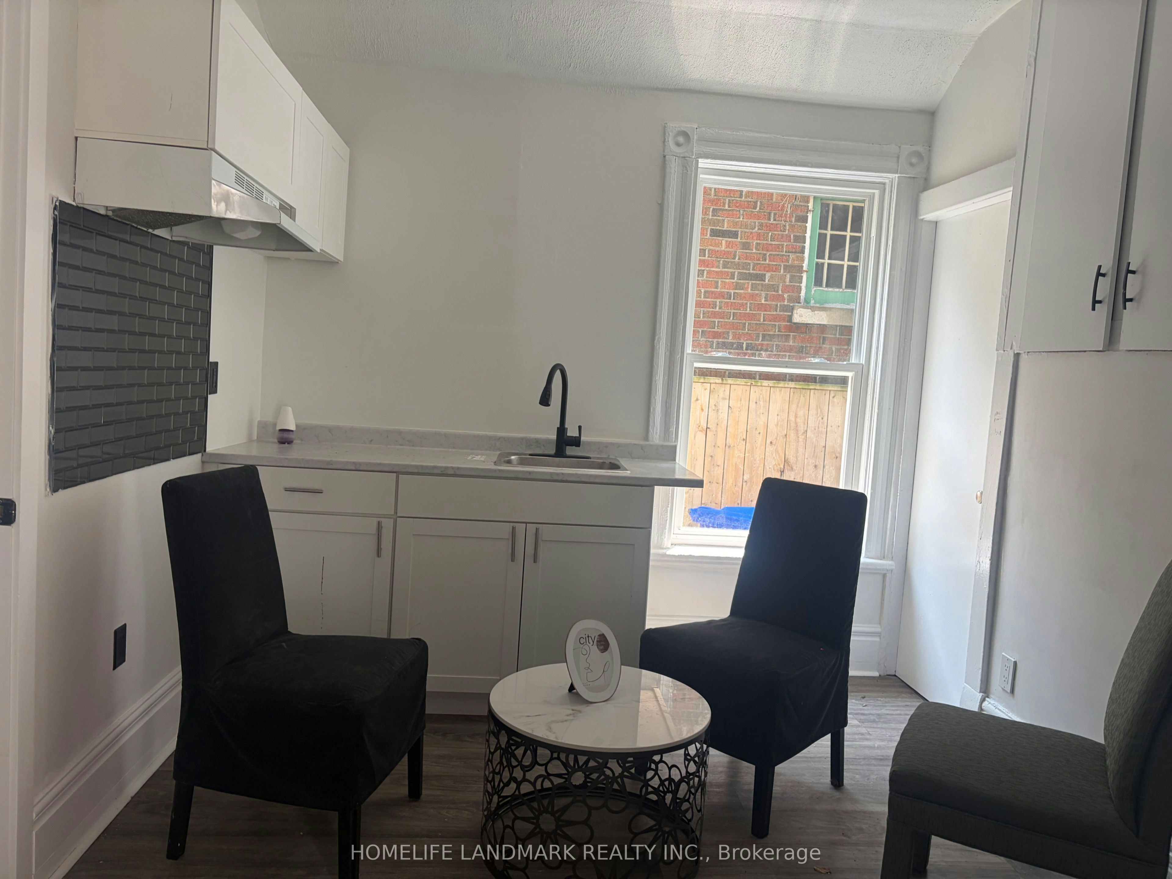 unit 1-710 Adelaide Street, London, ON, N5Y 2L5 - 3