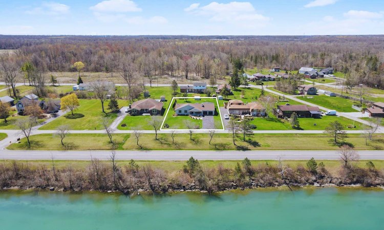 2189 Niagara Parkway