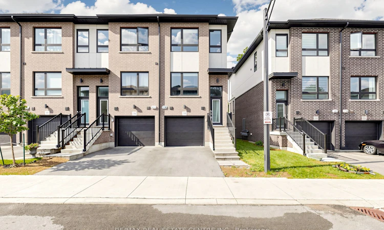 55-720 Grey , Street S