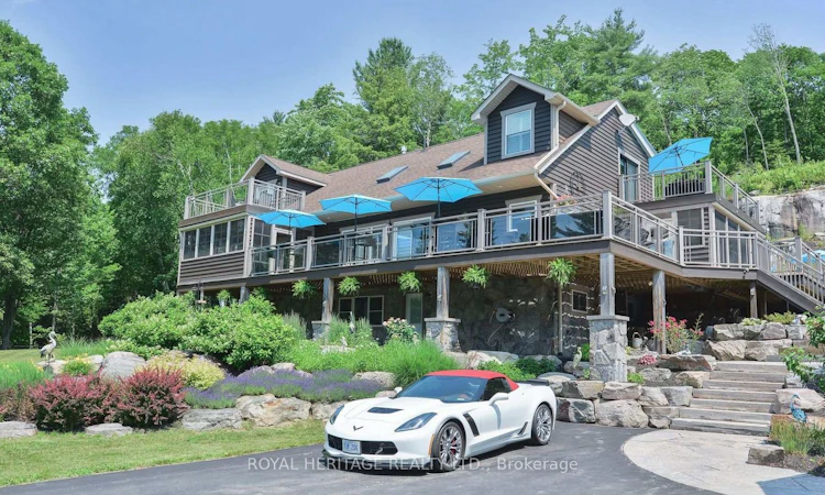 120 Hutcheson Beach Road