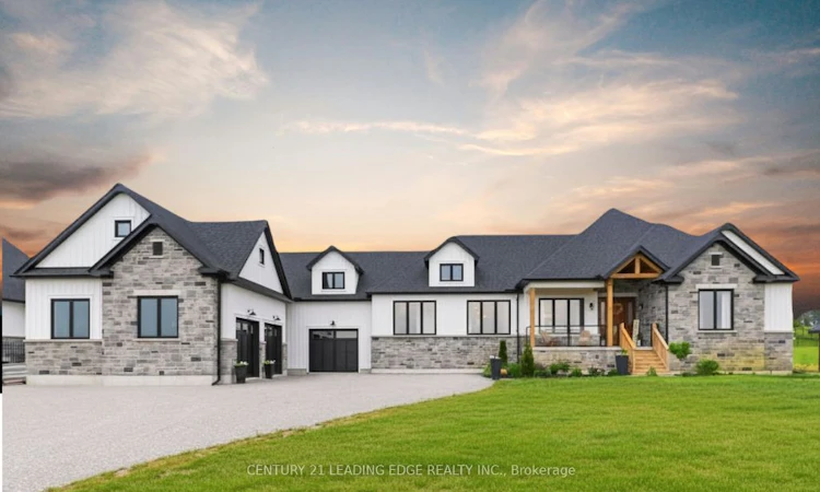 12 Country Place