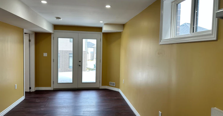 Bsmt-61 Keating Street, Guelph, ON, N1E 0S1 - 2