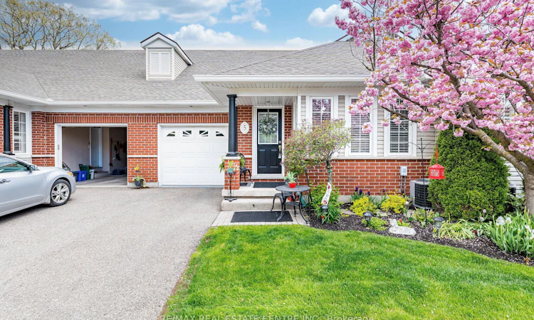 5-1448 Niagara Stone Road