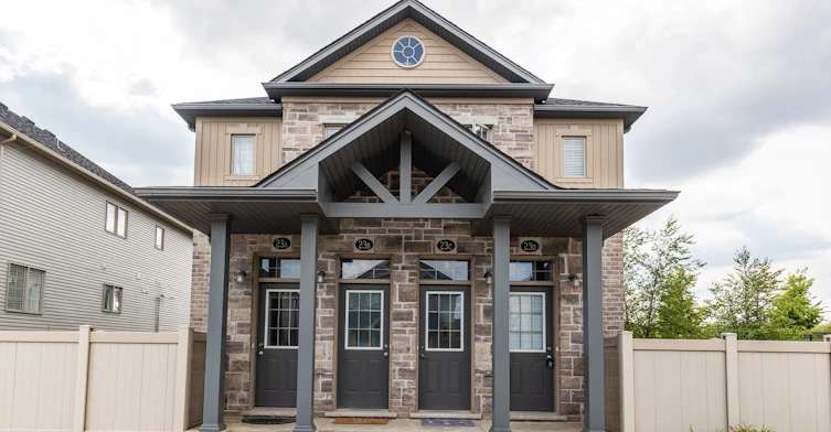 23D-388 Old Huron Road, Kitchener, ON, N2R 0A3