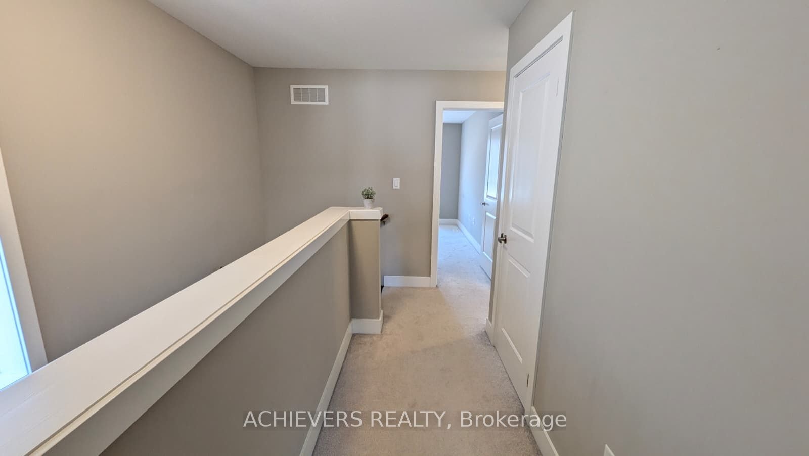 1960 Dalmagarry Road, London, ON, N6G 0T8 - 15