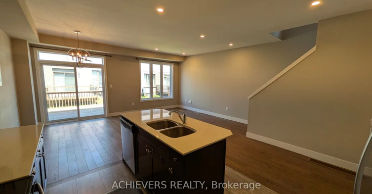 1960 Dalmagarry Road, London, ON, N6G 0T8 - 9