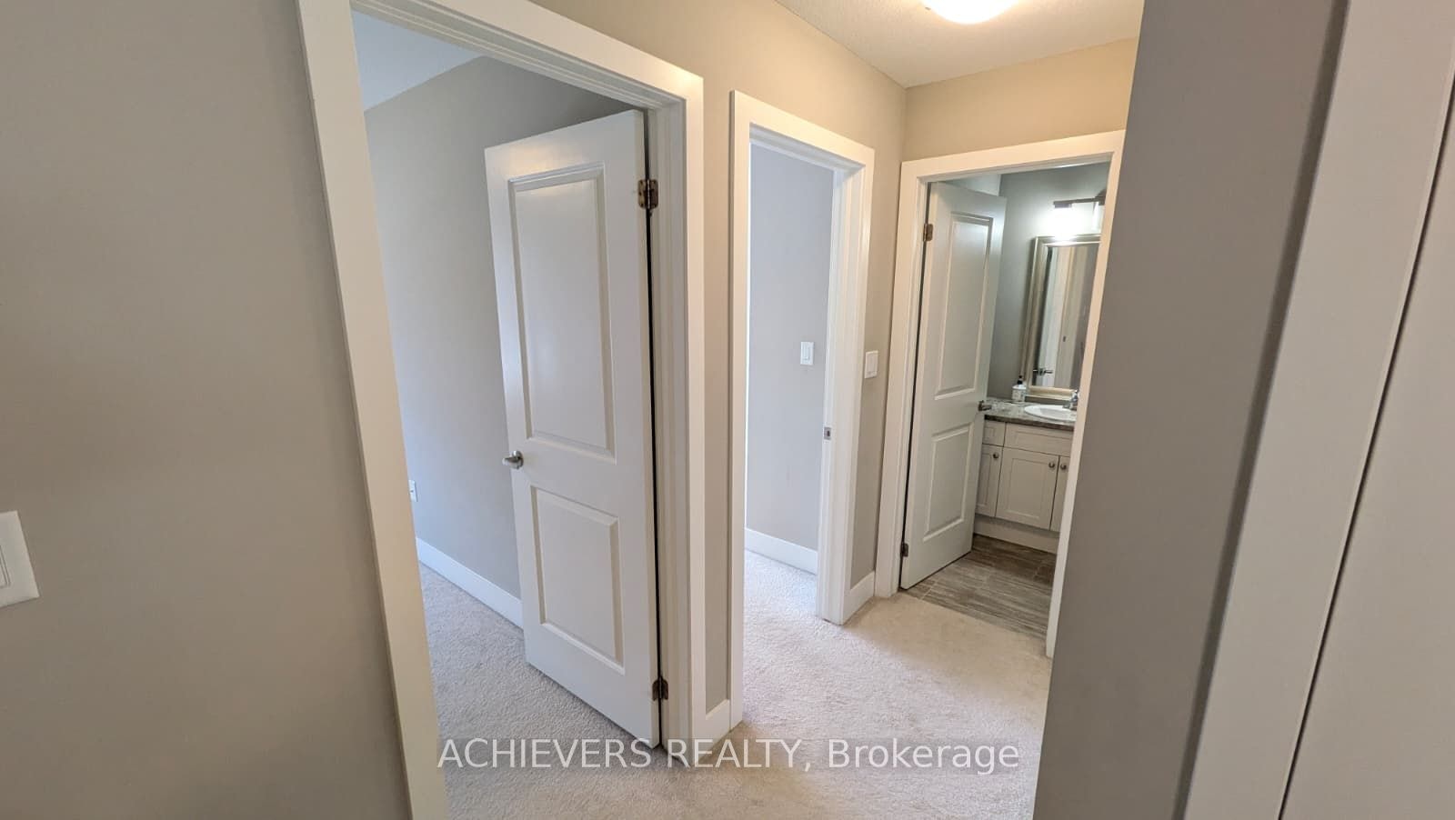 1960 Dalmagarry Road, London, ON, N6G 0T8 - 11