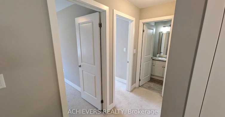 1960 Dalmagarry Road, London, ON, N6G 0T8 - 11