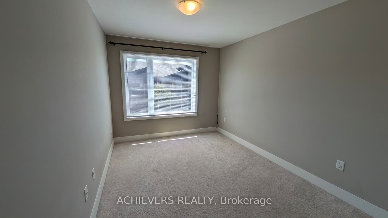 1960 Dalmagarry Road, London, ON, N6G 0T8 - 17