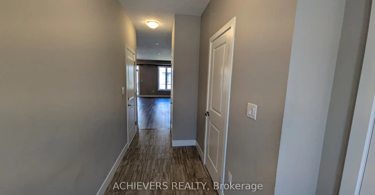 1960 Dalmagarry Road, London, ON, N6G 0T8 - 4