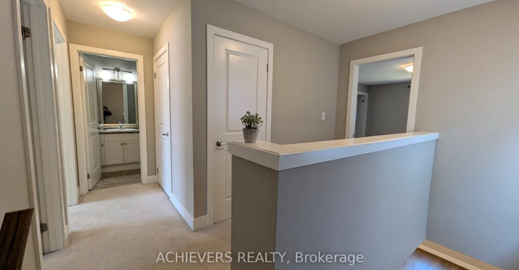 1960 Dalmagarry Road, London, ON, N6G 0T8 - 10