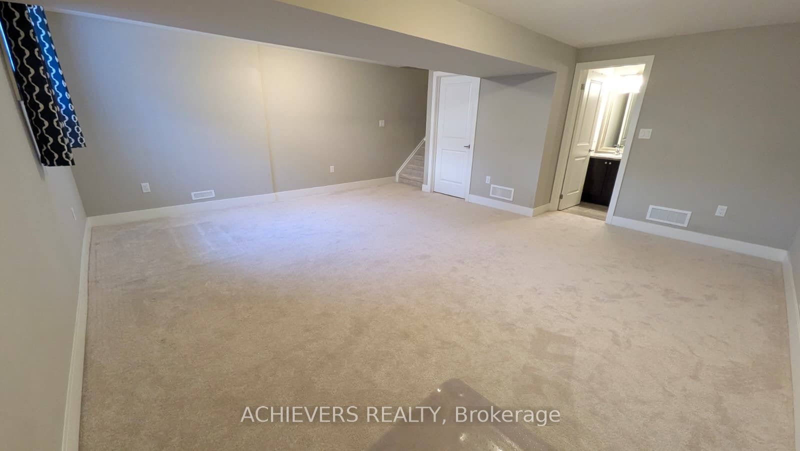 1960 Dalmagarry Road, London, ON, N6G 0T8 - 23