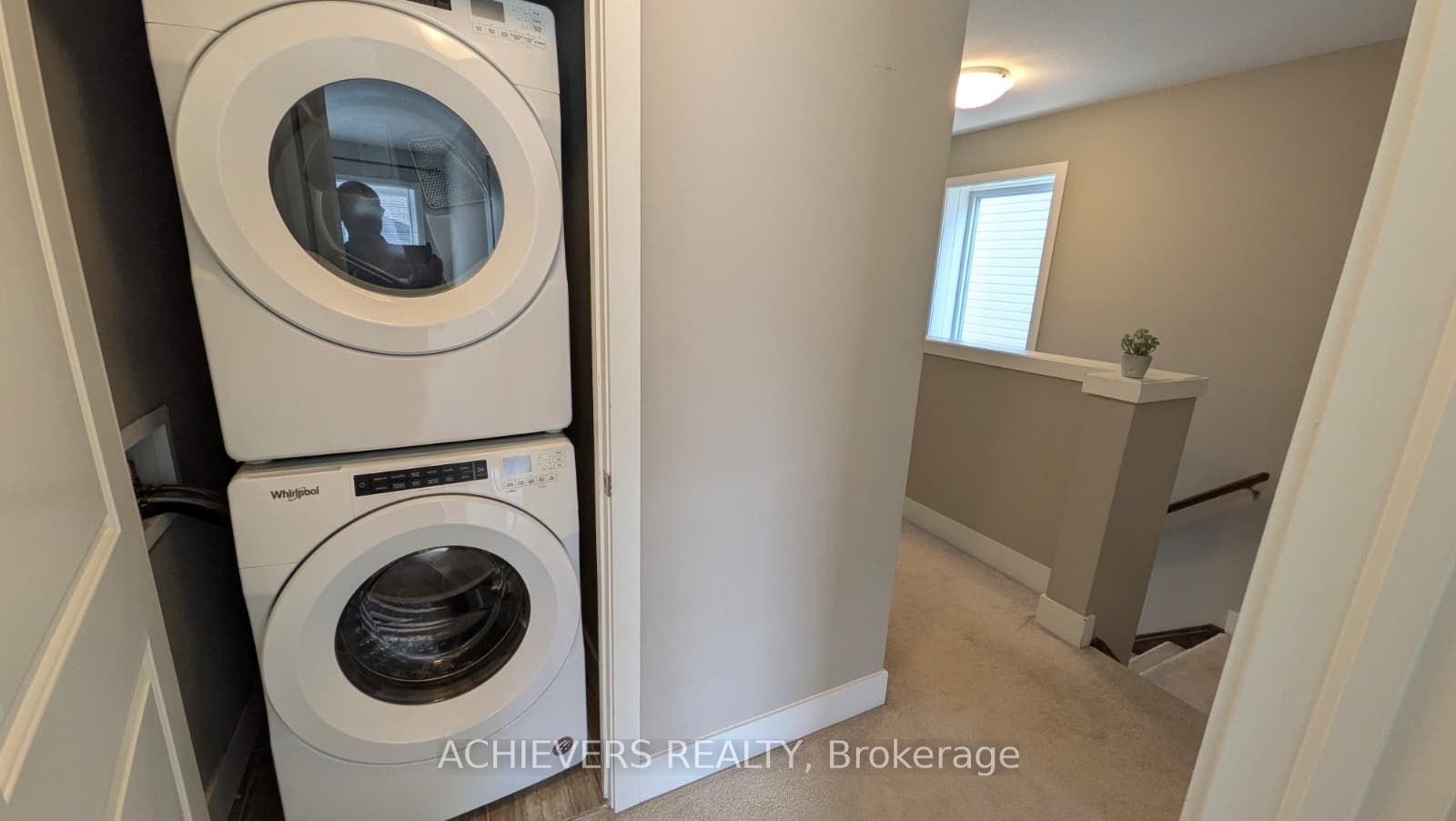 1960 Dalmagarry Road, London, ON, N6G 0T8 - 20