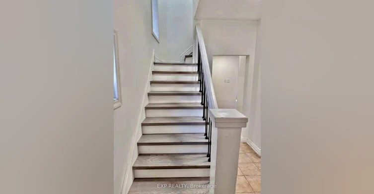 137 Queen Street S, Hamilton, ON, L8P 3S3 - 8