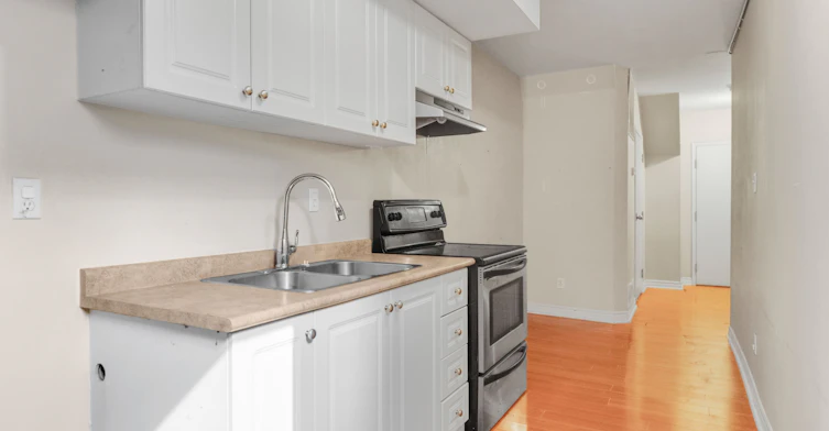 6B-66 King Street E, Hamilton, ON, L8N 1A6 - 5