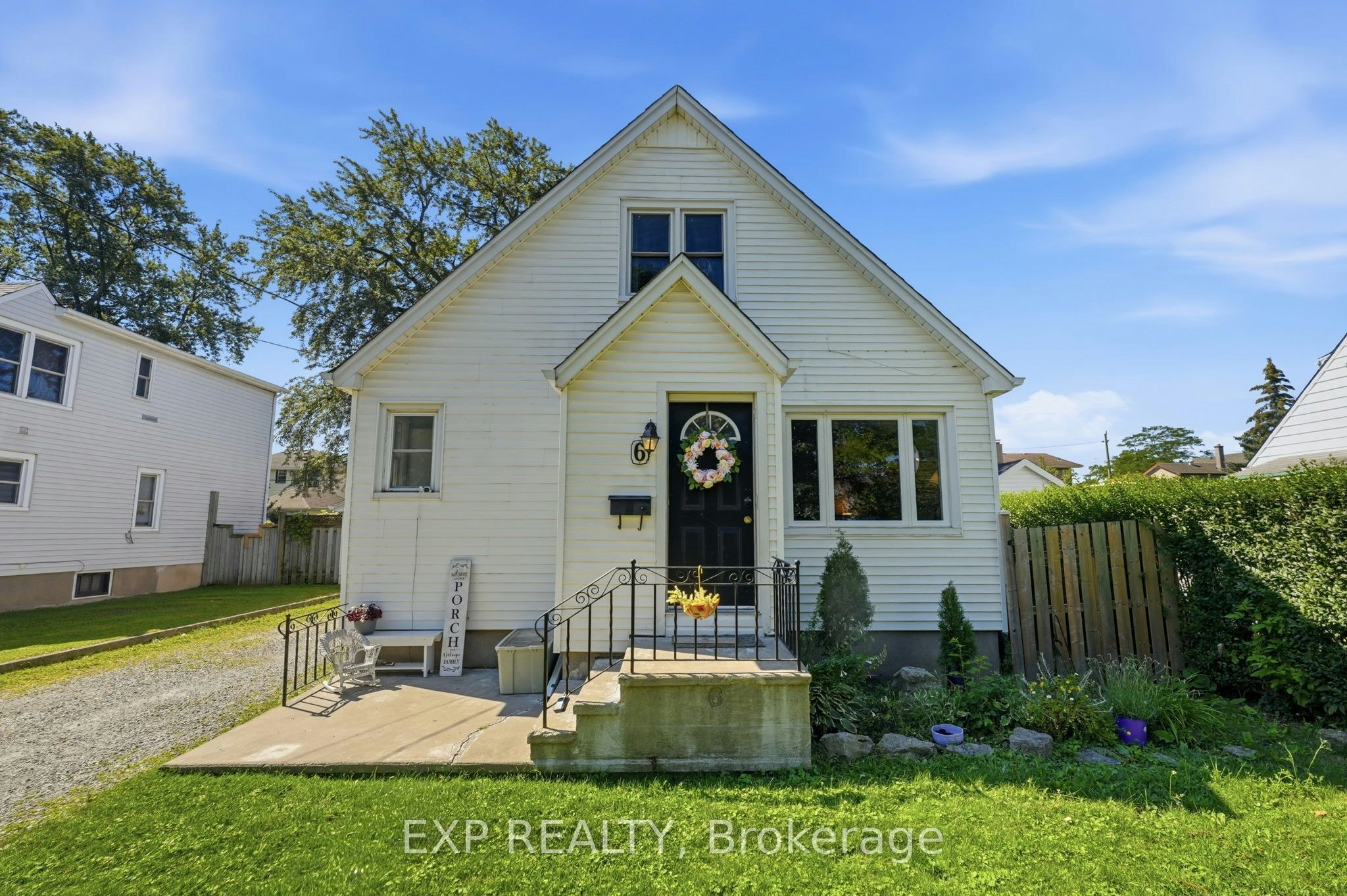 6 Cedardale Avenue, St. Catharines, ON, L2P 1A9