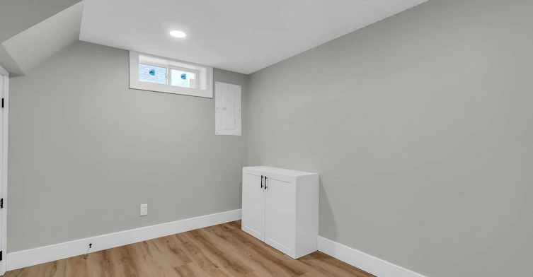 Lower-139 Byron Avenue, Kitchener, ON, N2C 1Z7 - 8