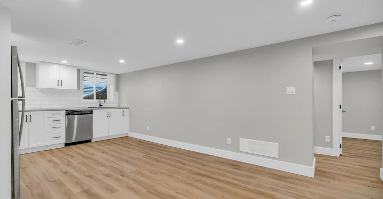 Lower-139 Byron Avenue, Kitchener, ON, N2C 1Z7 - 7