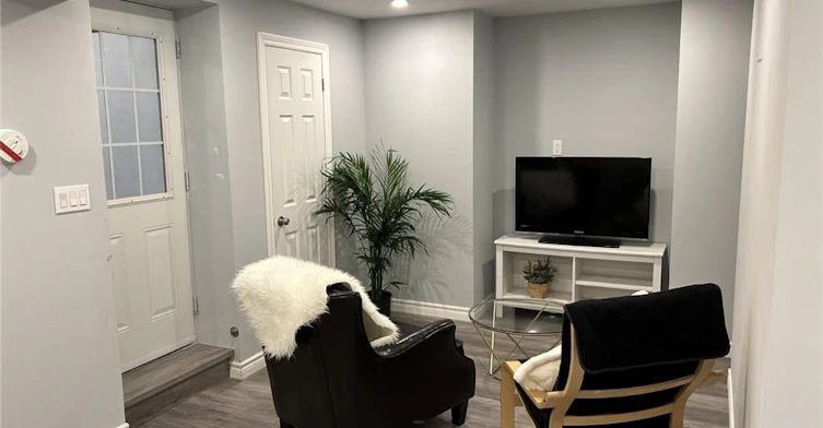 BSMNT-707 Mohawk Road, Hamilton, ON, L9G 2X1 - 4
