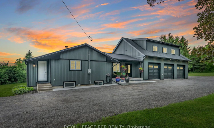 5233 Trafalgar Road