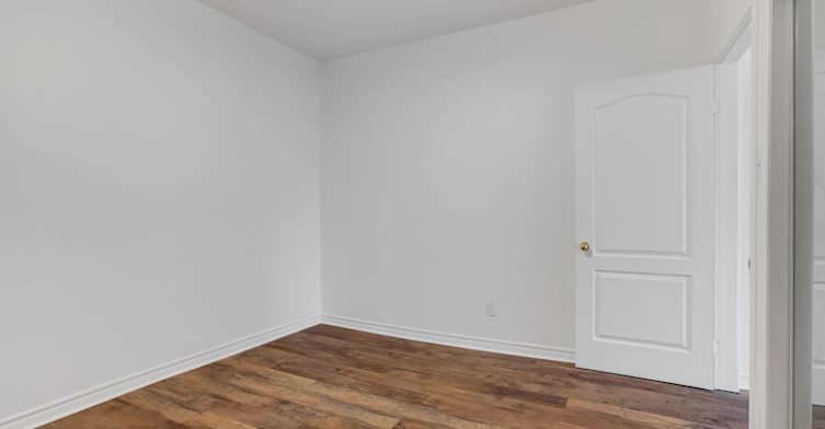 Unit #1-136 Ontario Avenue, Hamilton, ON, L8N 2X3 - 14