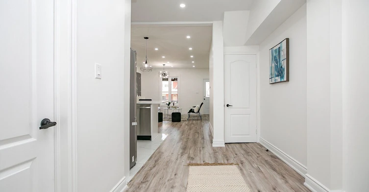 20 Somerset Avenue E, Hamilton, ON, L8L 2L5 - 15