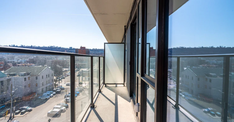 725-1 Jarvis Street, Hamilton, ON, L8R 3J2 - 22