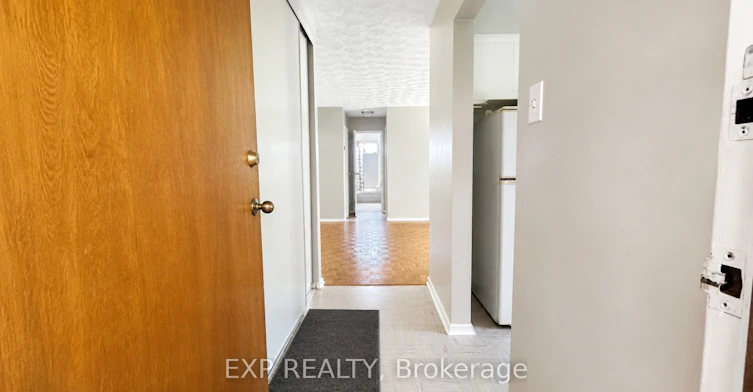 2-428 Barrie Place, Waterloo, ON, N2L 3Z7 - 4