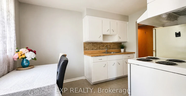 2-428 Barrie Place, Waterloo, ON, N2L 3Z7 - 7