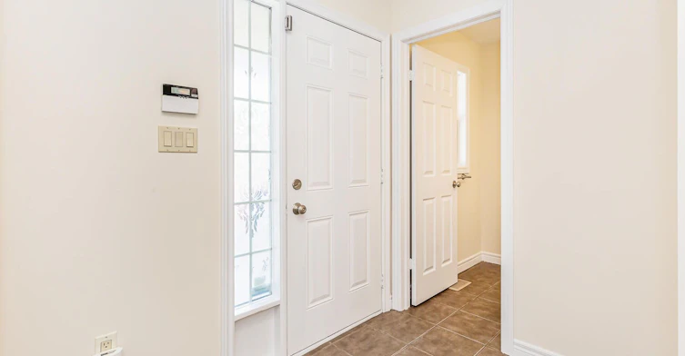 258 Mcmeeken Drive, Cambridge, ON, N3C 4N8 - 4